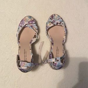 Christian Siriano Wedges Size 9